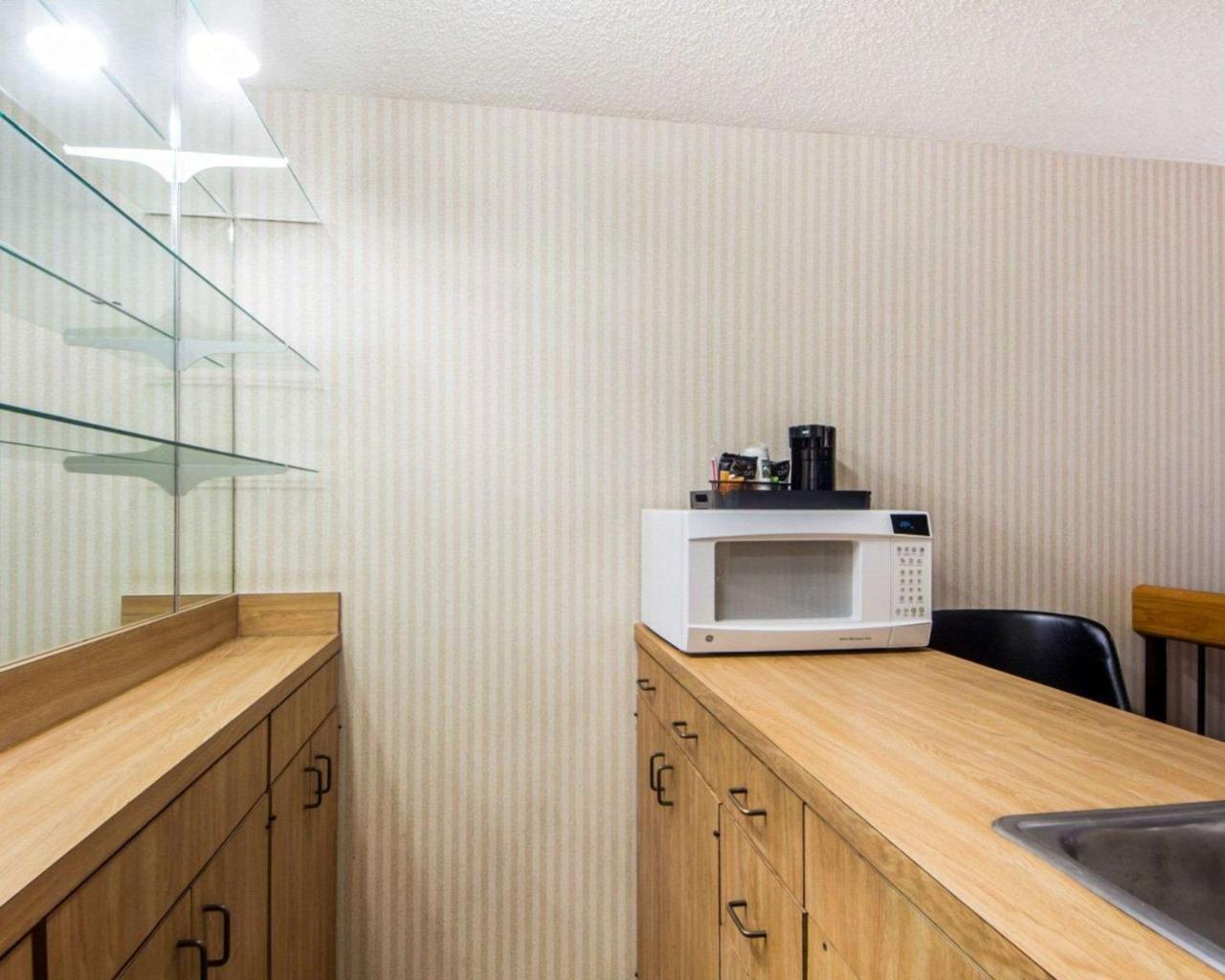 Quality Inn Ponca City Route 77 Eksteriør billede