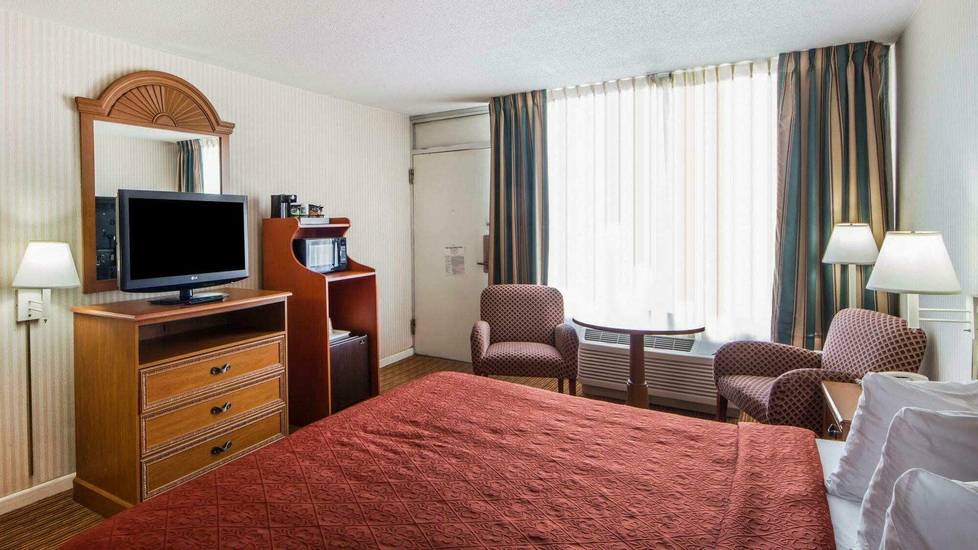 Quality Inn Ponca City Route 77 Eksteriør billede
