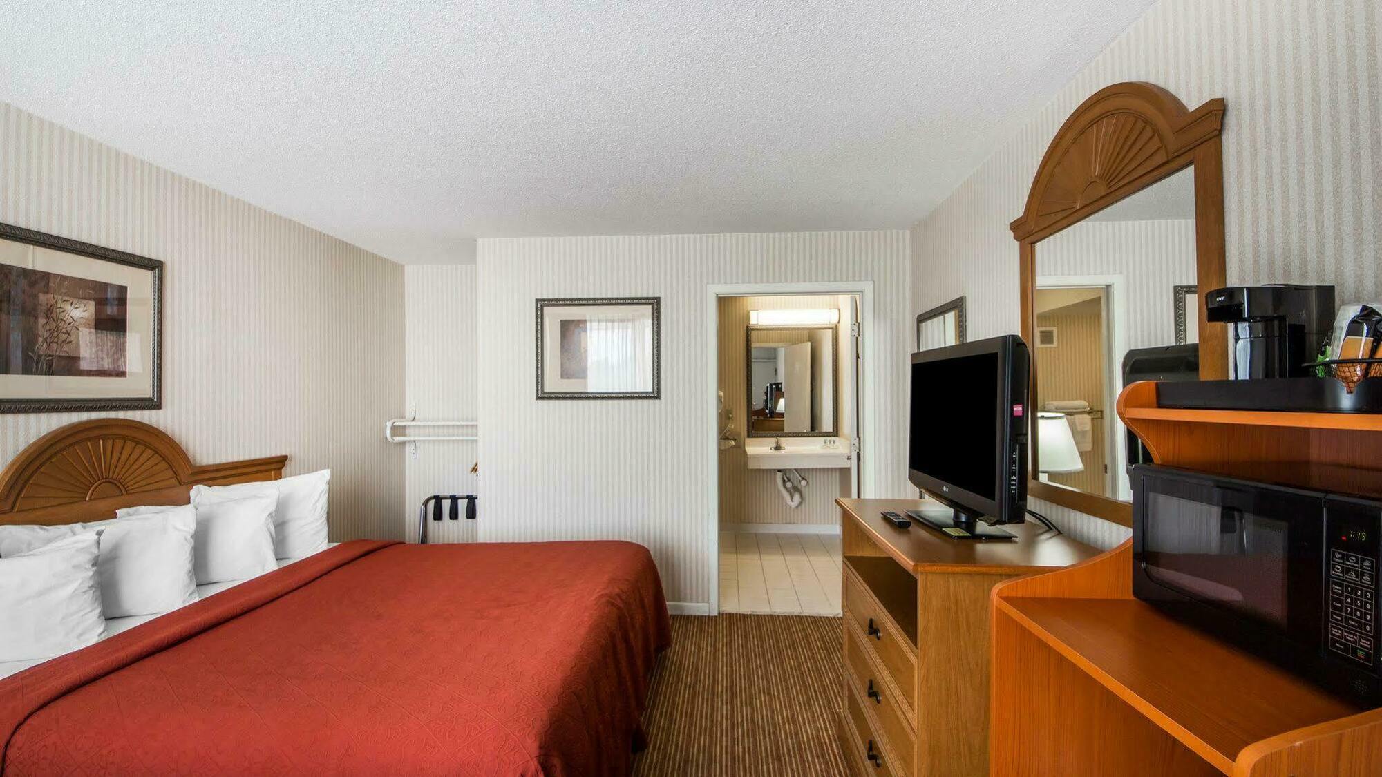 Quality Inn Ponca City Route 77 Eksteriør billede